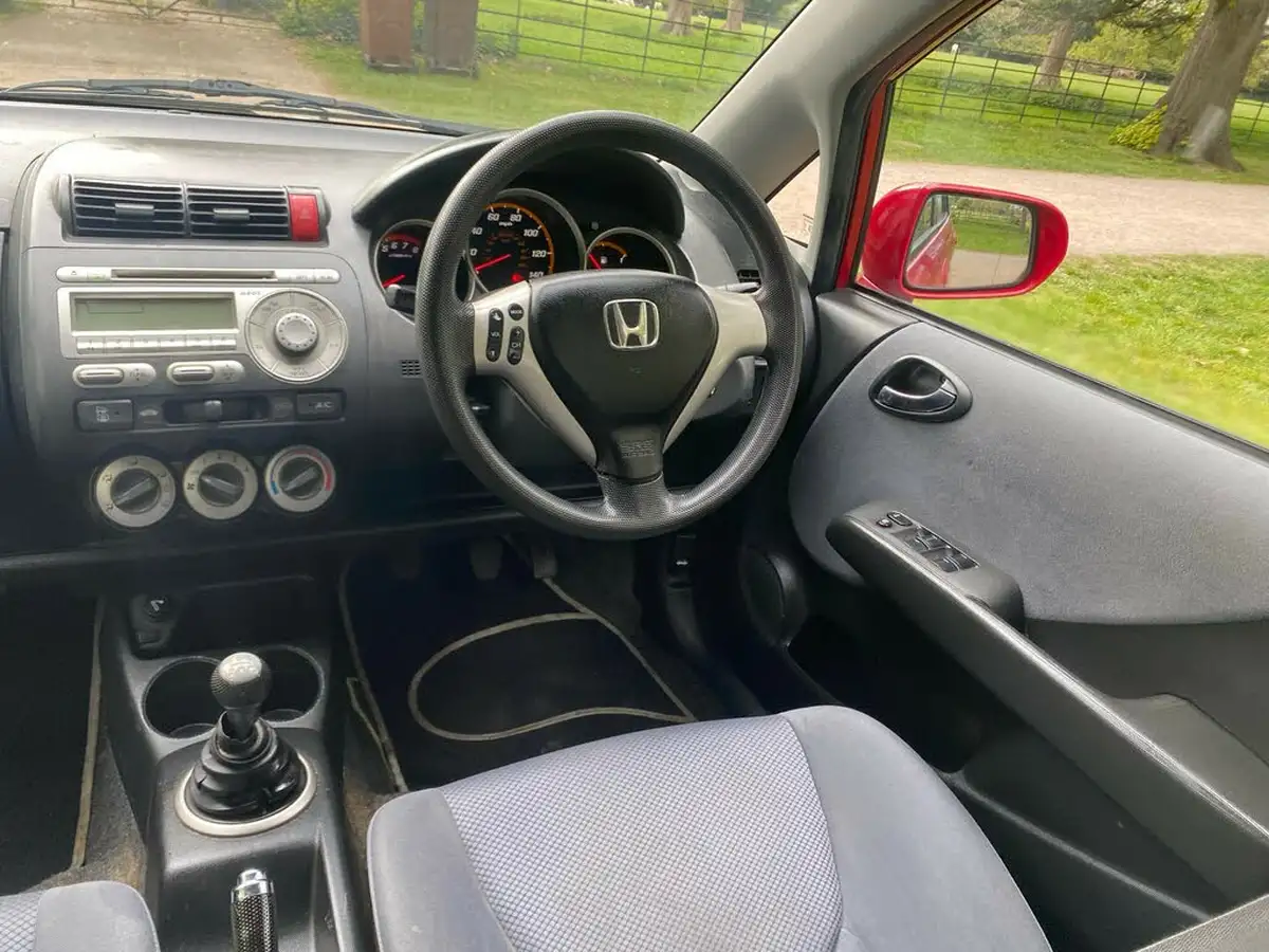 2008-honda-jazz-14-se-big-10