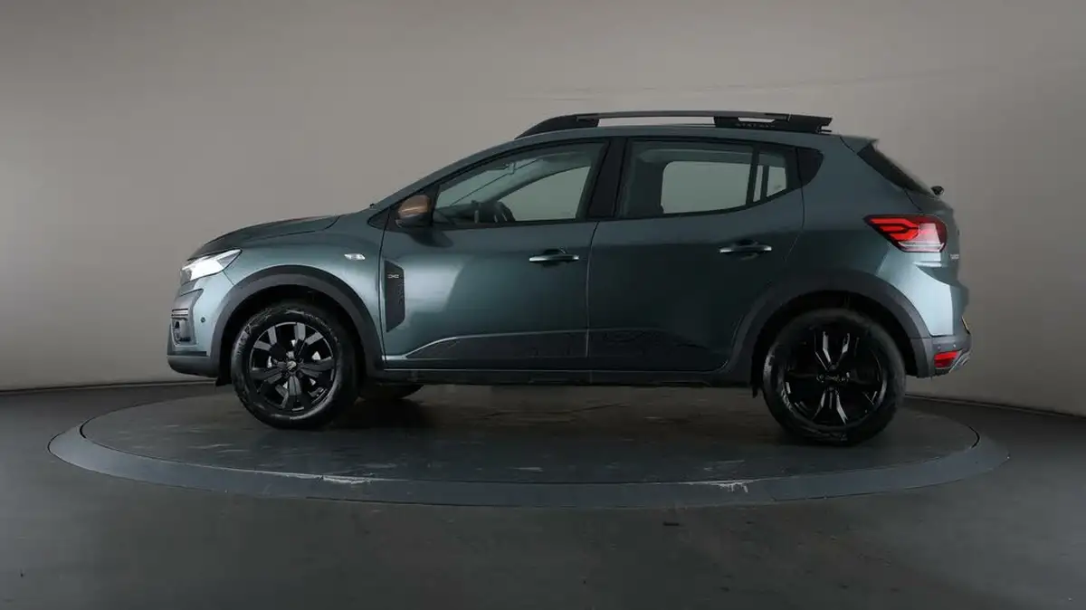 2023-dacia-sandero-stepway-10-tce-extreme-100bhp-bi-fuel-big-29