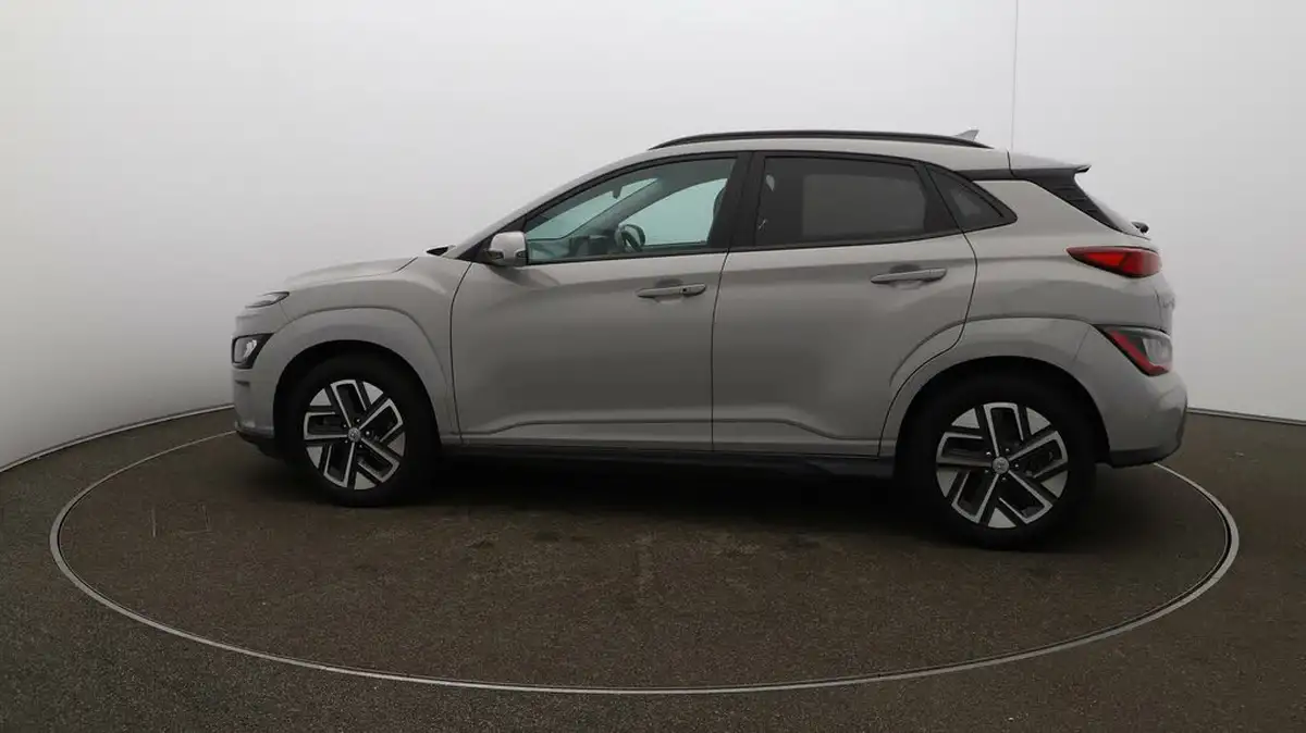 2022-hyundai-kona-e-premium-204ps-64kwh-7kw-obc-big-52