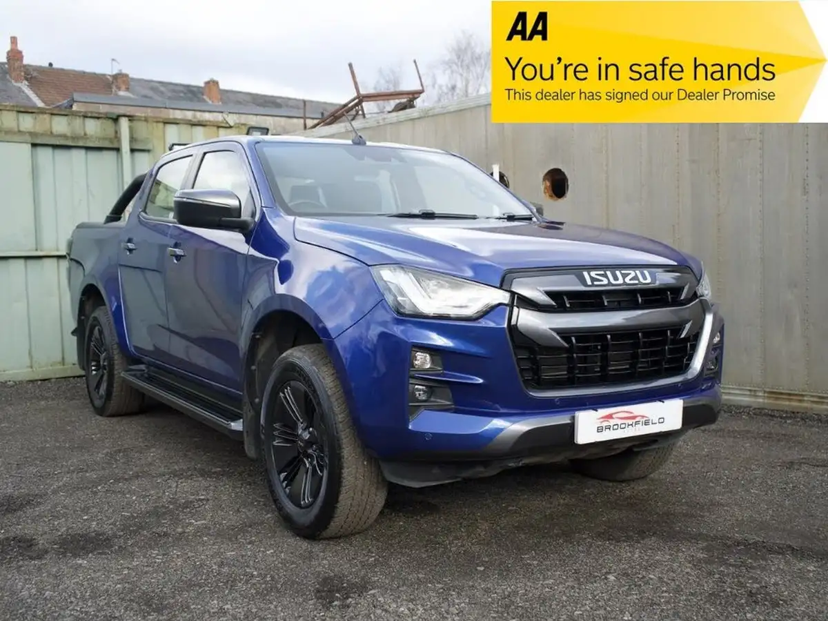 2023-isuzu-d-max-19td-v-cross-big-0