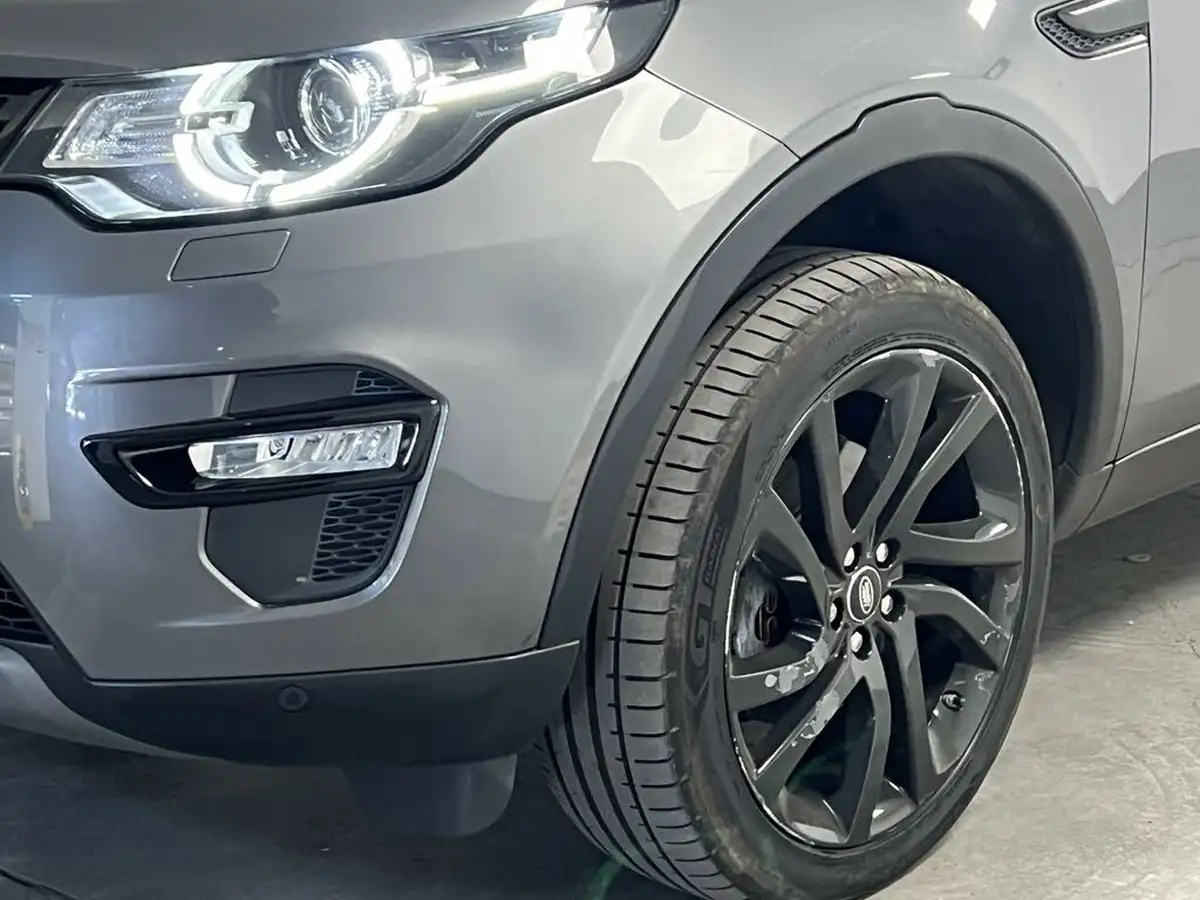 2018-land-rover-discovery-sport-20td4-hse-black-big-13