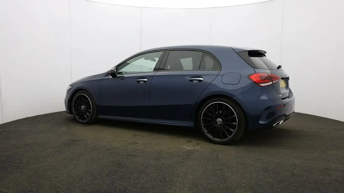 2022-mercedes-benz-a-class-13-a180-amg-line-premium-plus-night-edition-hatchback-5d-big-58