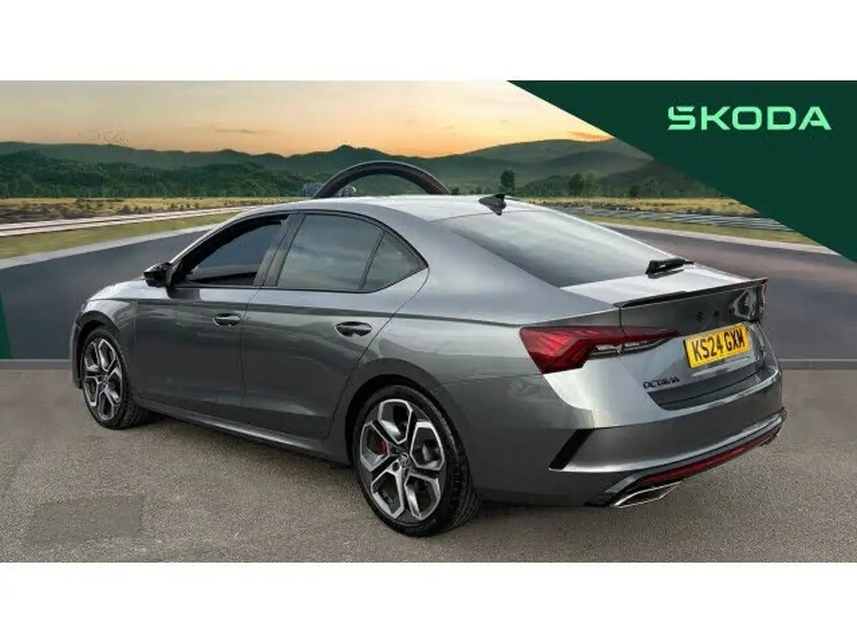 2024-skoda-octavia-20-tsi-vrs-245ps-hatchback-dsg-big-2