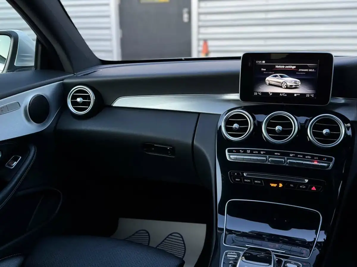 2017-mercedes-benz-c-class-21d-c250d-amg-line-ss-coupe-2d-9g-tronic-plus-big-17