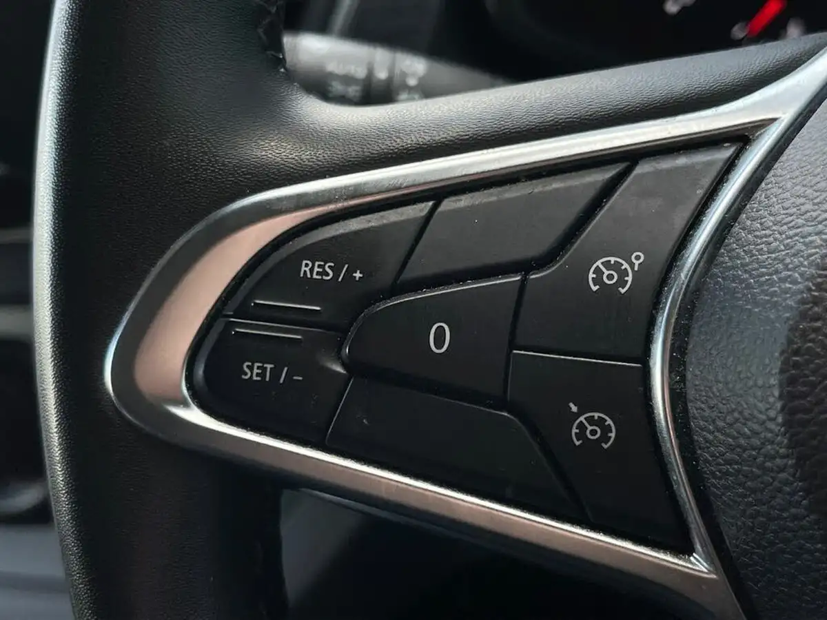 2022-renault-trafic-20dci-ll30-170-sport-panel-edc-auto-big-18