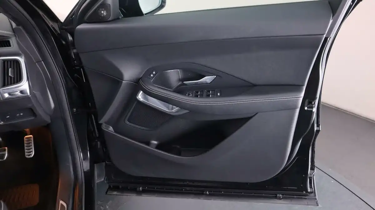 2021-jaguar-e-pace-20-d165-r-dynamic-s-awd-mhev-auto-big-15