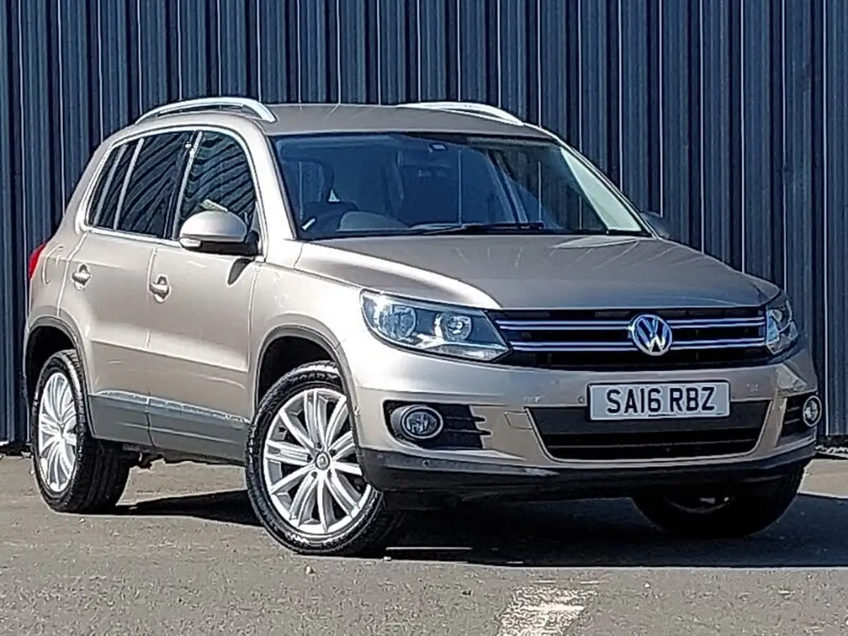 2016-volkswagen-tiguan-20tdi-match-edition-150ps-4motion-bmt-ss-big-0