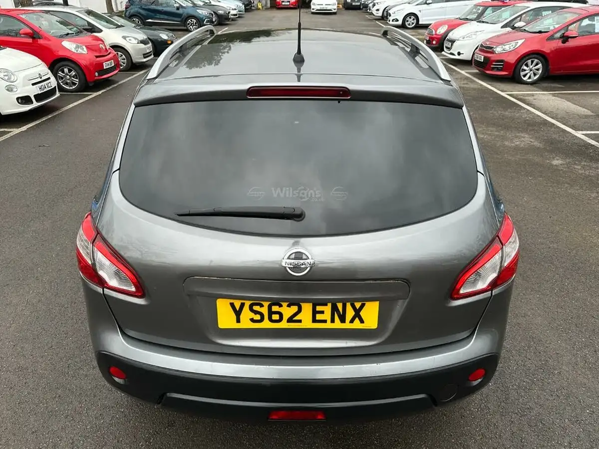 2013-nissan-qashqai-16-n-tec-big-17