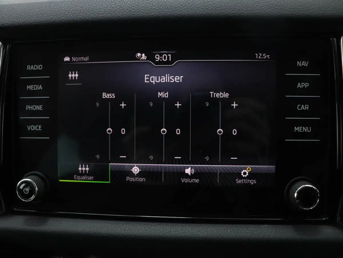 2021-skoda-kodiaq-15-tsi-se-l-dsg-big-20