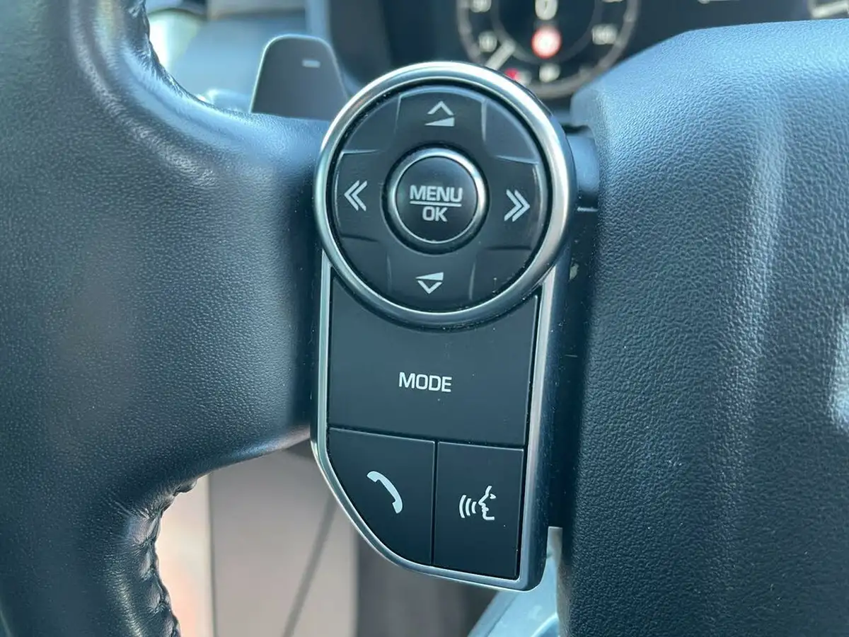 2018-land-rover-discovery-30td6-hse-luxury-big-24