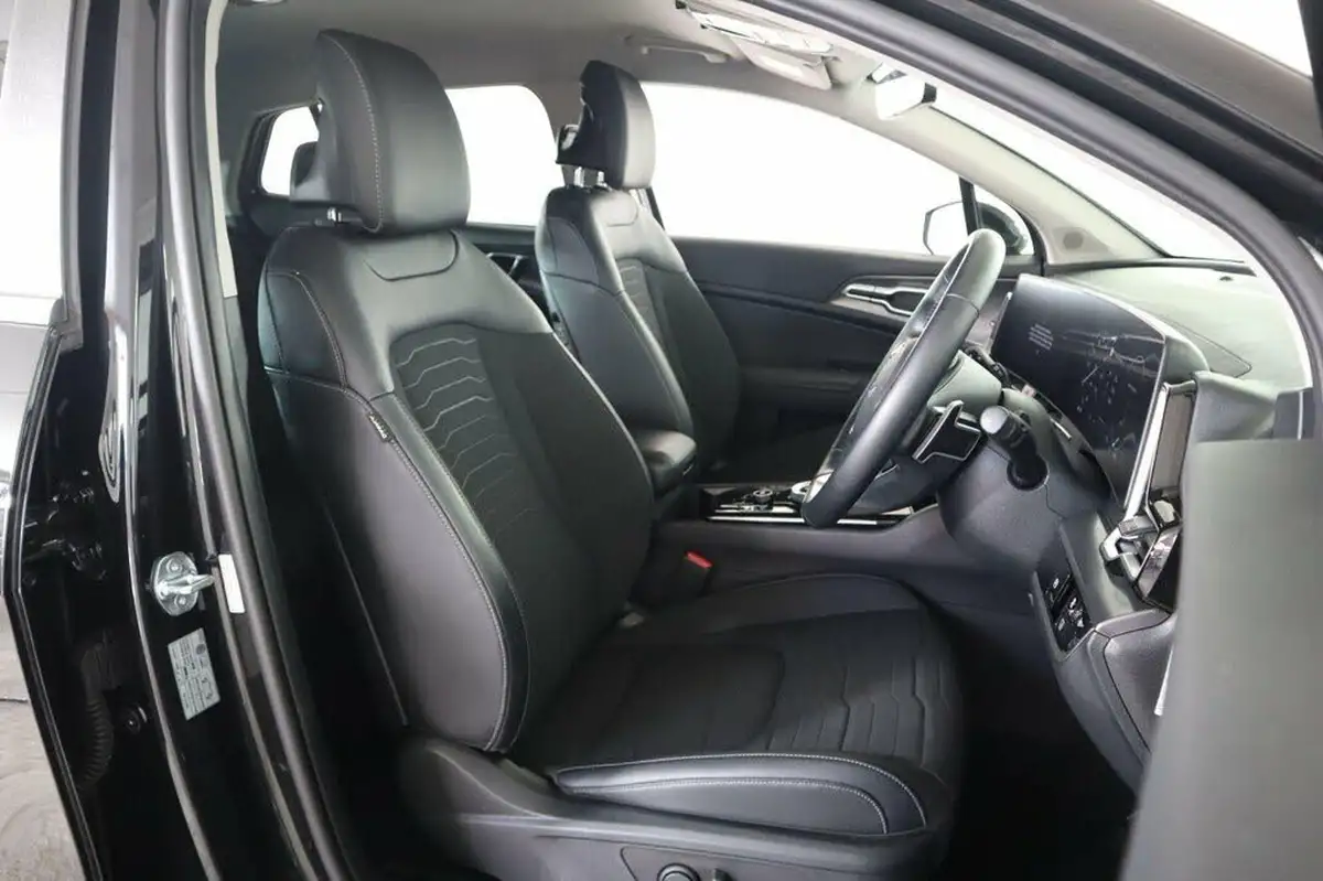 2023-kia-sportage-16-t-gdi-3-226bhp-hev-auto-big-9