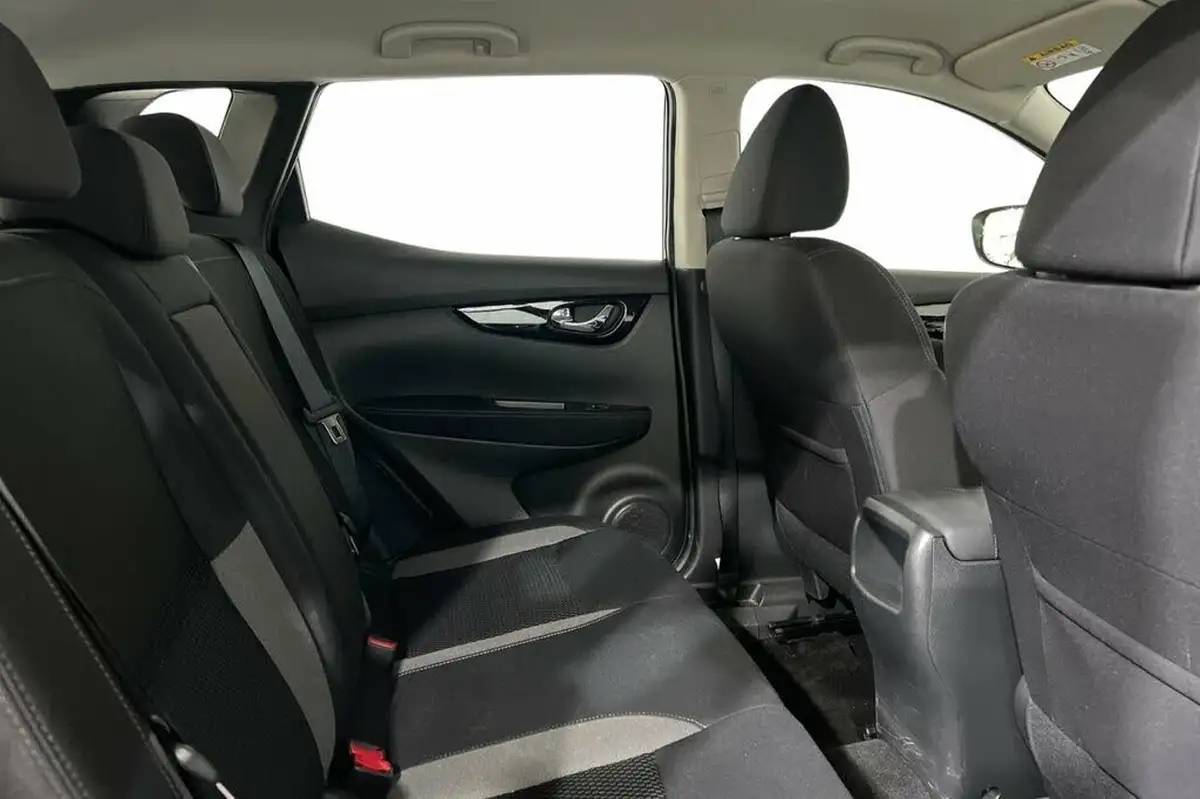 2021-nissan-qashqai-13-dig-t-acenta-premium-140ps-big-7