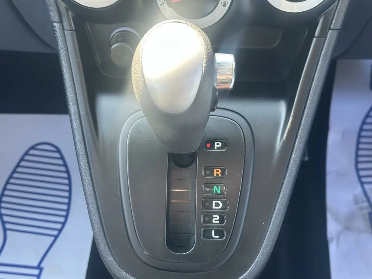 2008-hyundai-i10-11-comfort-auto-big-29