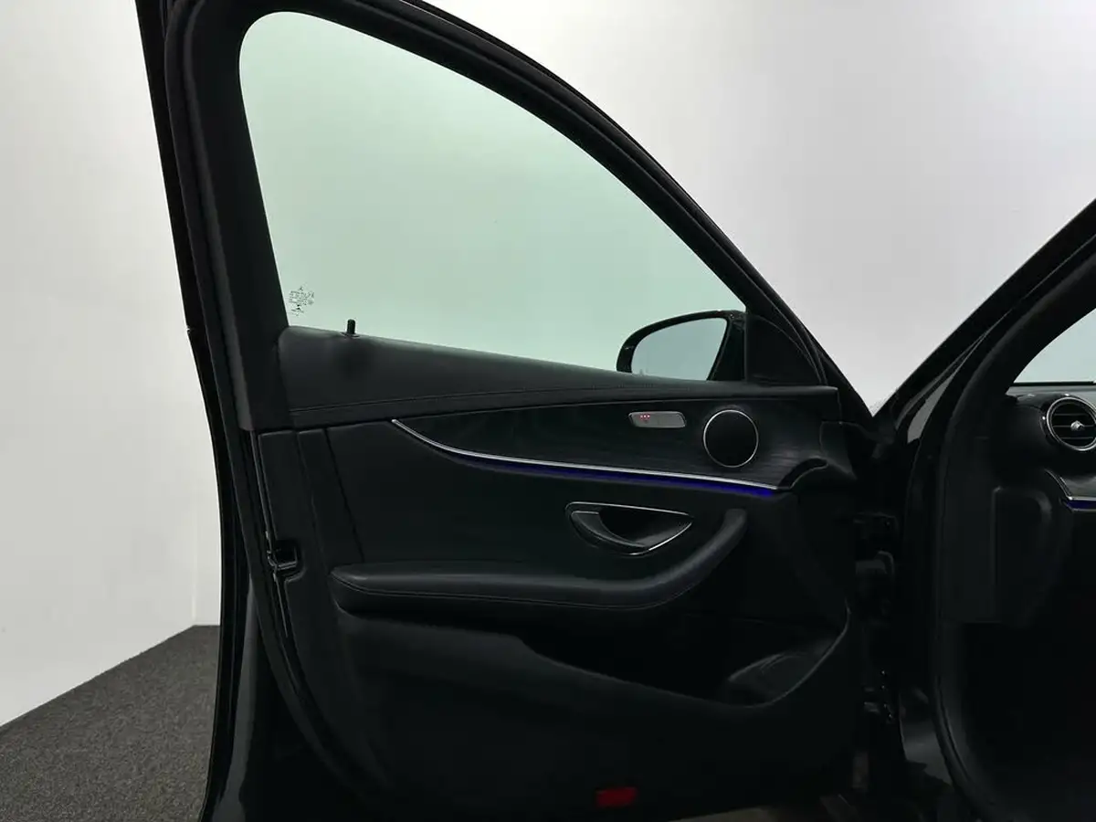 2019-mercedes-benz-e-class-20d-e220d-amg-line-edition-estate-5d-big-34