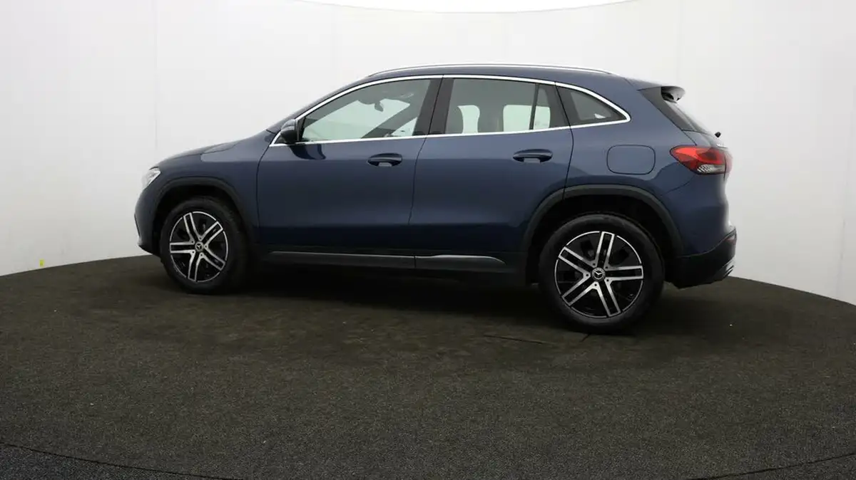 2023-mercedes-benz-gla-class-13-gla-200-sport-executive-station-wagon-big-66