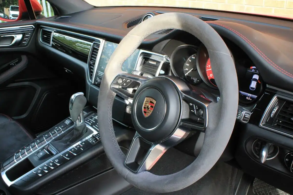 2017-porsche-macan-30-gts-ss-big-30