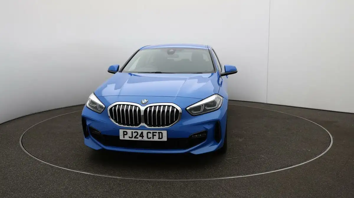 2024-bmw-1-series-15-118i-m-sport-lcp-dct-big-32