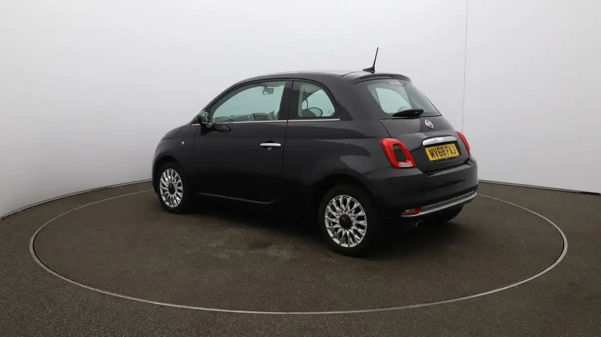 2018-fiat-500-12-lounge-big-5