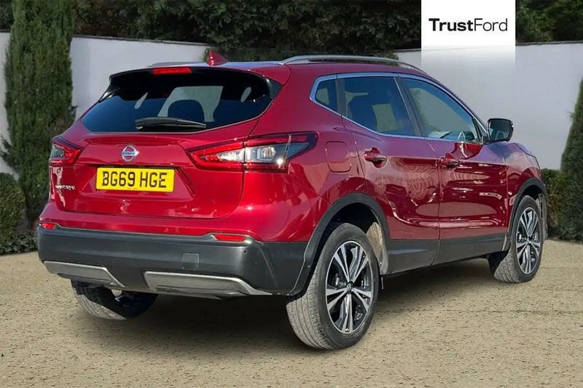 2019-nissan-qashqai-13-dig-t-n-connecta-160ps-big-3