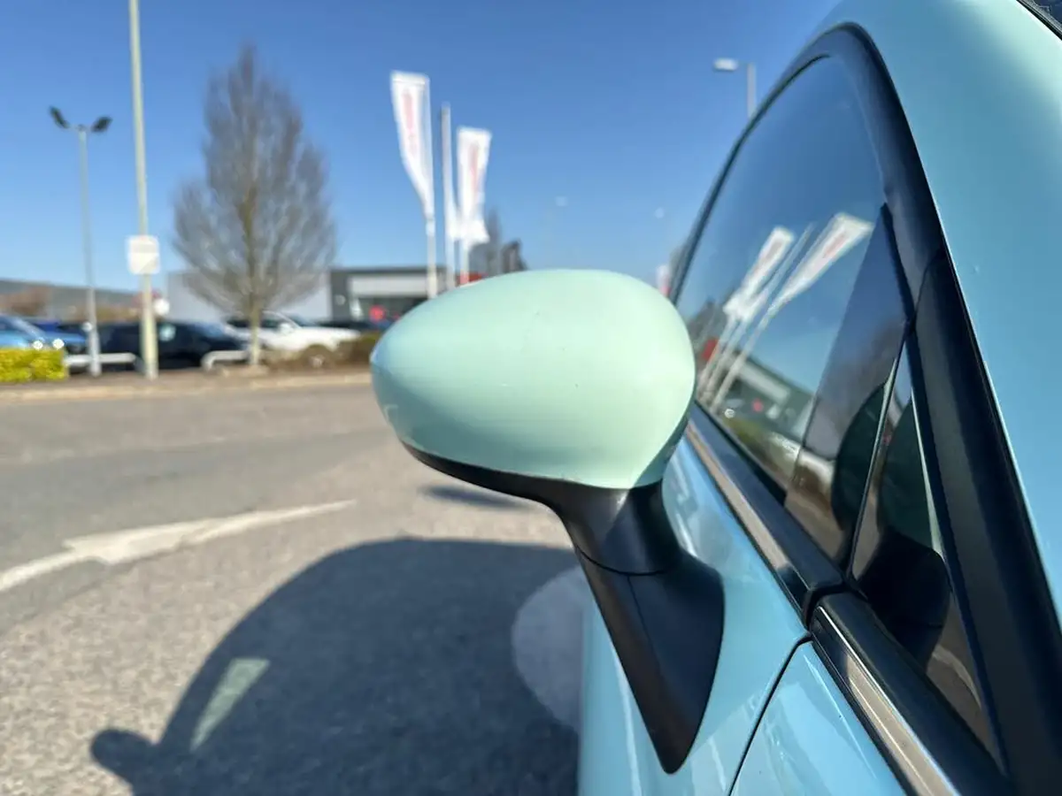 2015-fiat-500-09-lounge-85bhp-twinair-ss-big-21