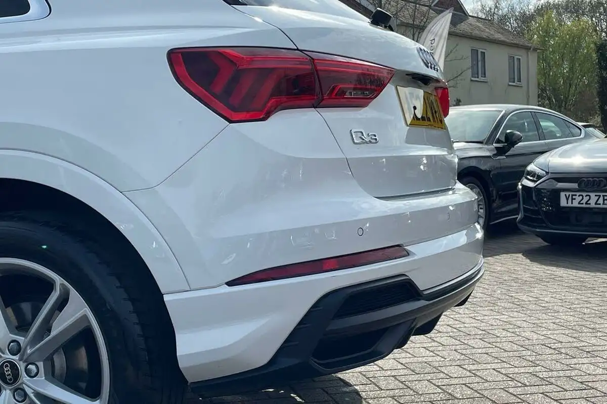 2022-audi-q3-15-35-tfsi-s-line-cod-station-wagon-tronic-big-31
