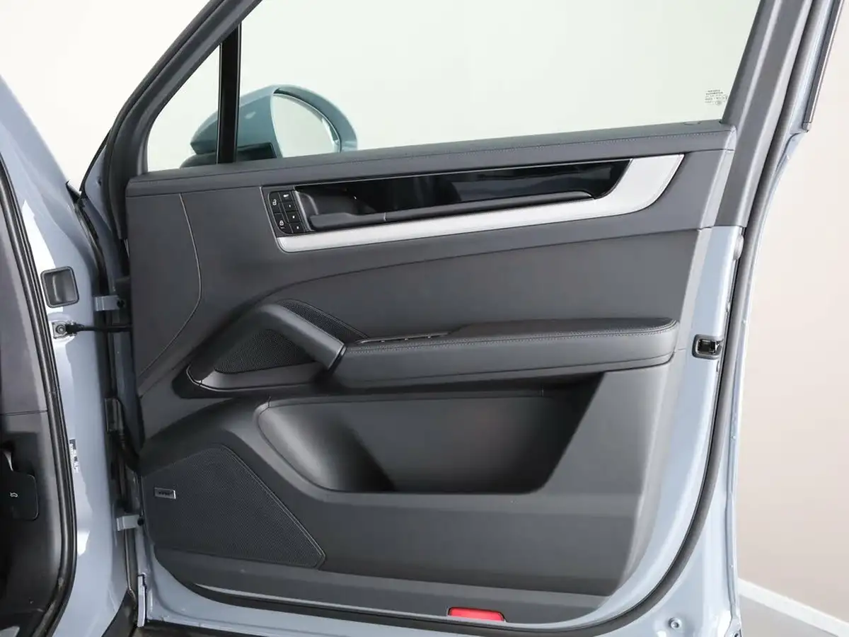 2024-porsche-cayenne-30-v6-e-hybrid-470ps-station-wagon-big-39