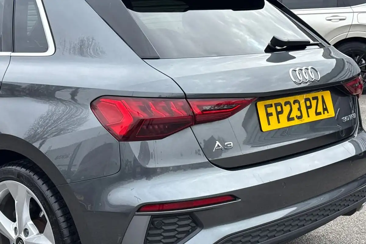 2023-audi-a3-10-30-tfsi-s-line-sportback-5d-tronic-big-15