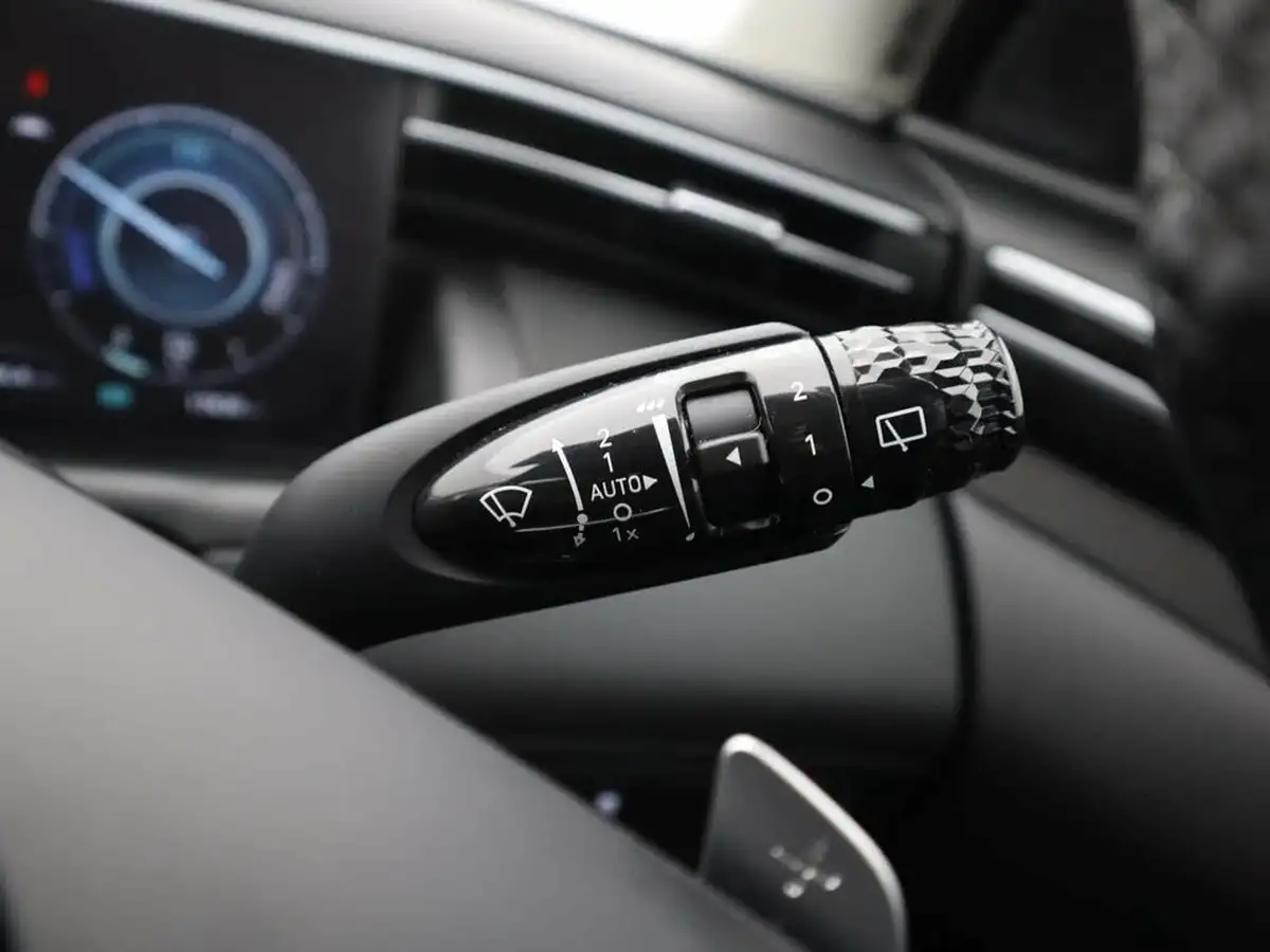 2023-hyundai-tucson-16-t-gdi-se-connect-230ps-hybrid-auto-big-25