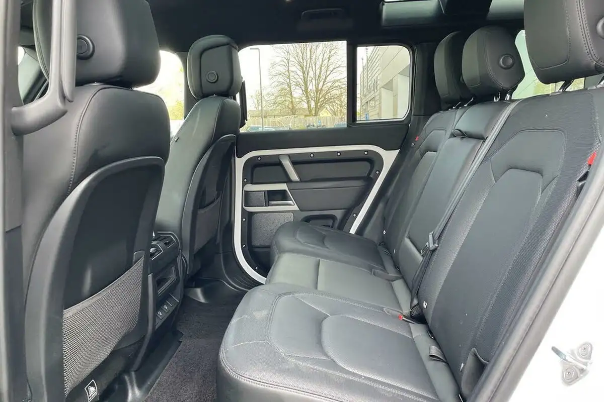 2024-land-rover-110-defender-30-d250-x-dynamic-hse-2996cc-big-49