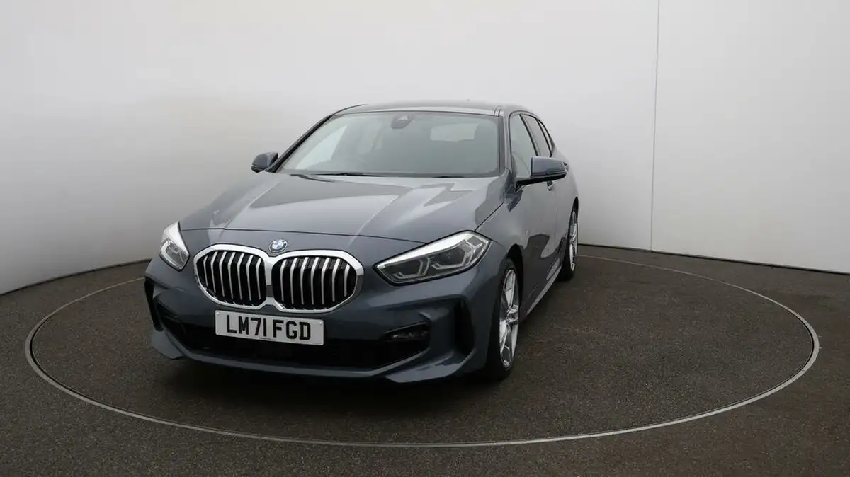 2021-bmw-1-series-15-118i-m-sport-lcp-dct-big-31
