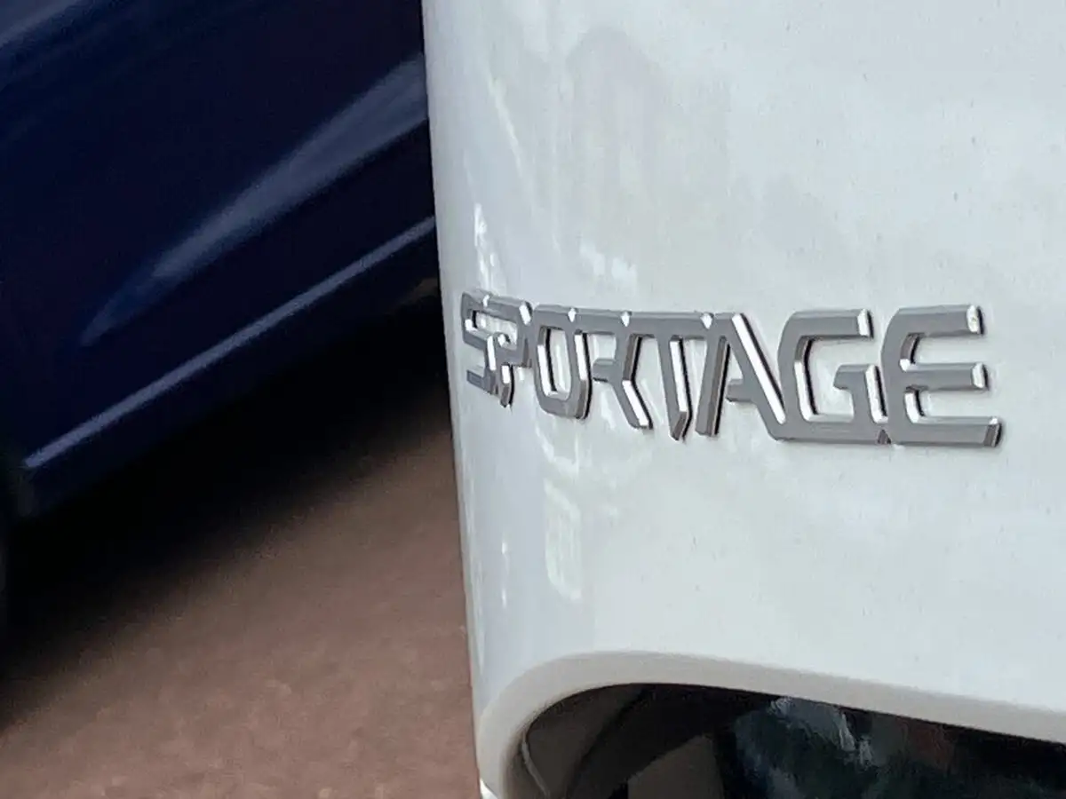 2024-kia-sportage-16-t-gdi-gt-line-157bhp-48v-big-50
