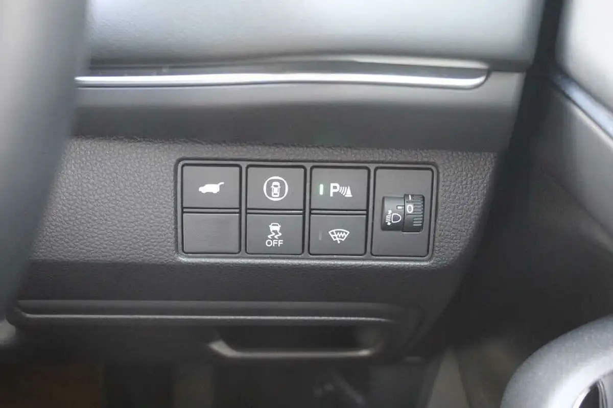2024-honda-hr-v-15-i-mmd-advance-big-29