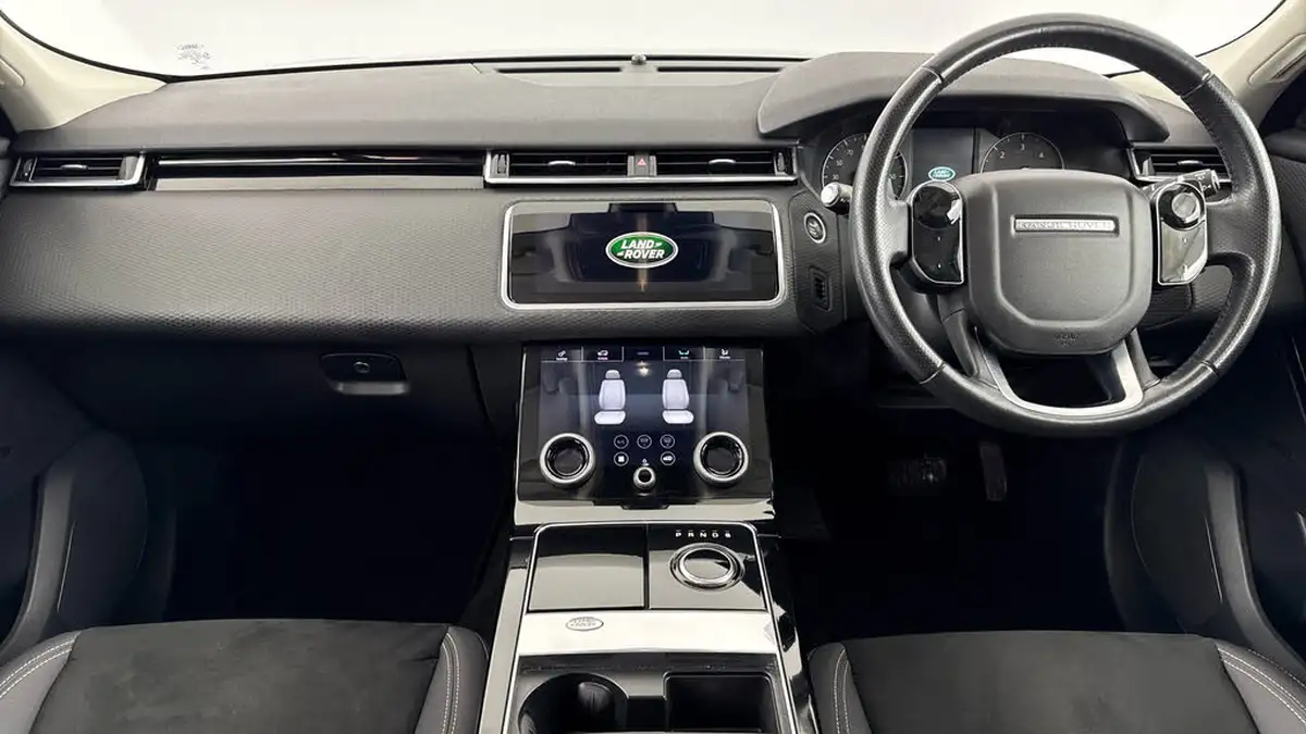 2018-land-rover-range-rover-velar-20-d180-velar-big-10
