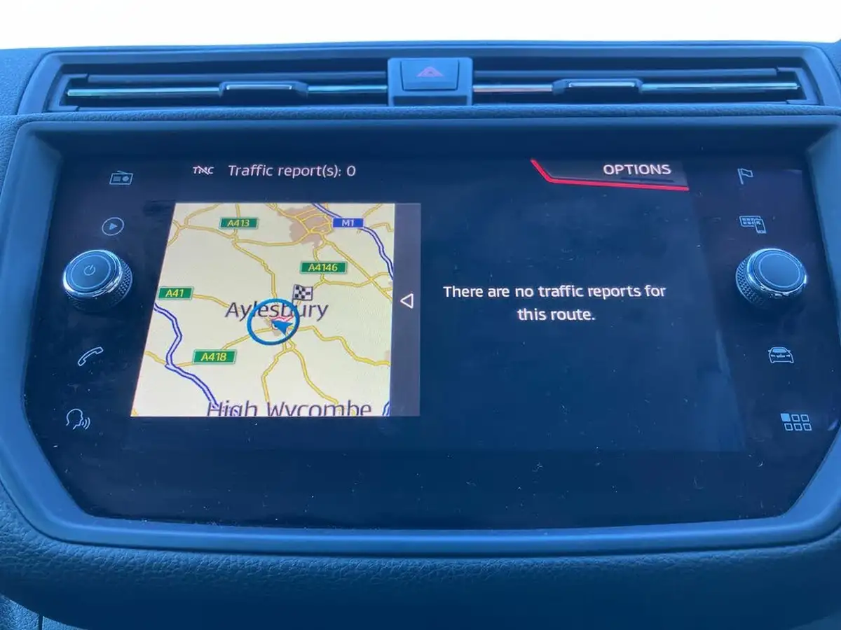 2019-seat-arona-10-tsi-fr-sport-ss-big-36