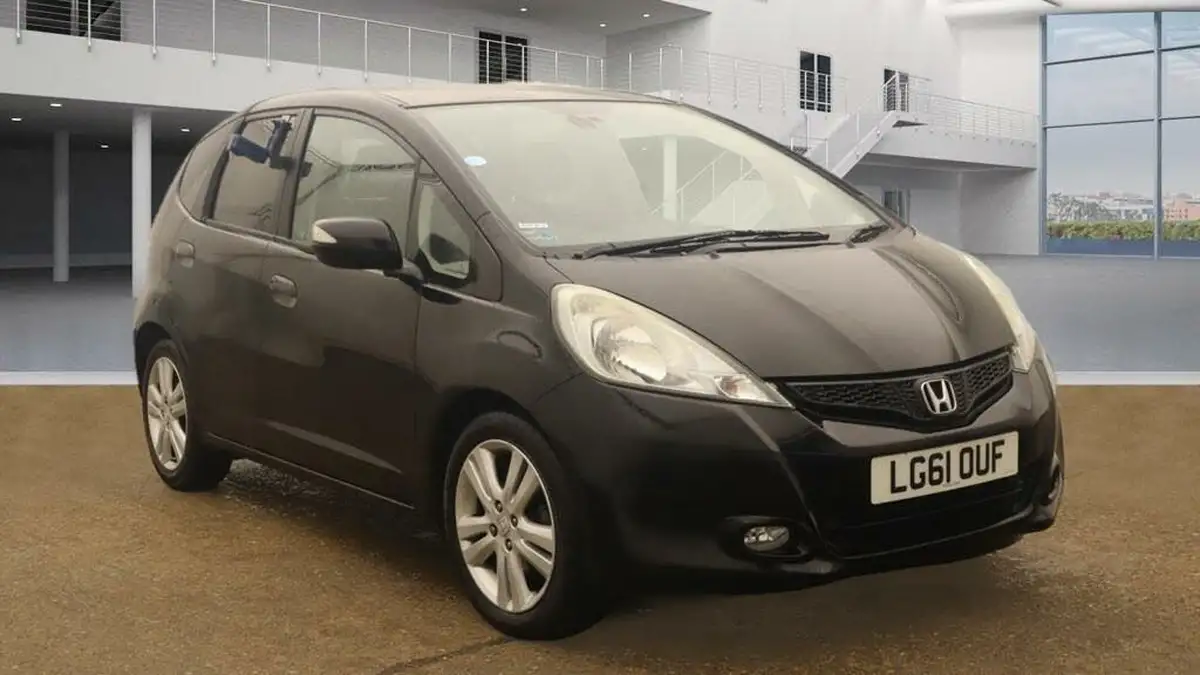 2011-honda-jazz-14-ex-big-4
