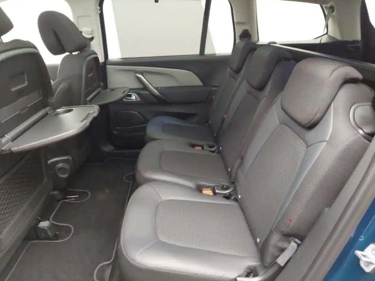 2022-citroen-grand-c4-spacetourer-15bluehdi-shine-eat8-big-5
