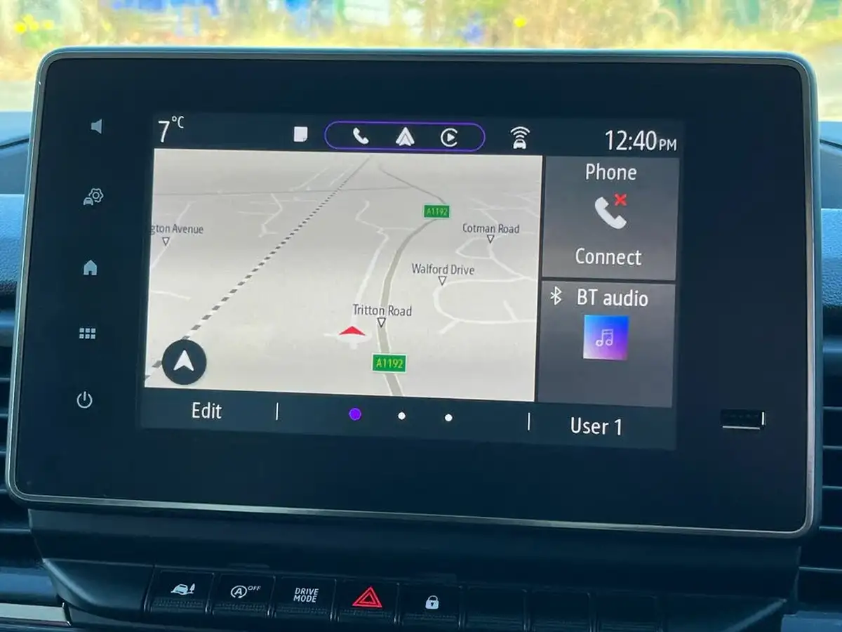 2022-renault-trafic-20dci-ll30-170-sport-panel-edc-auto-big-15