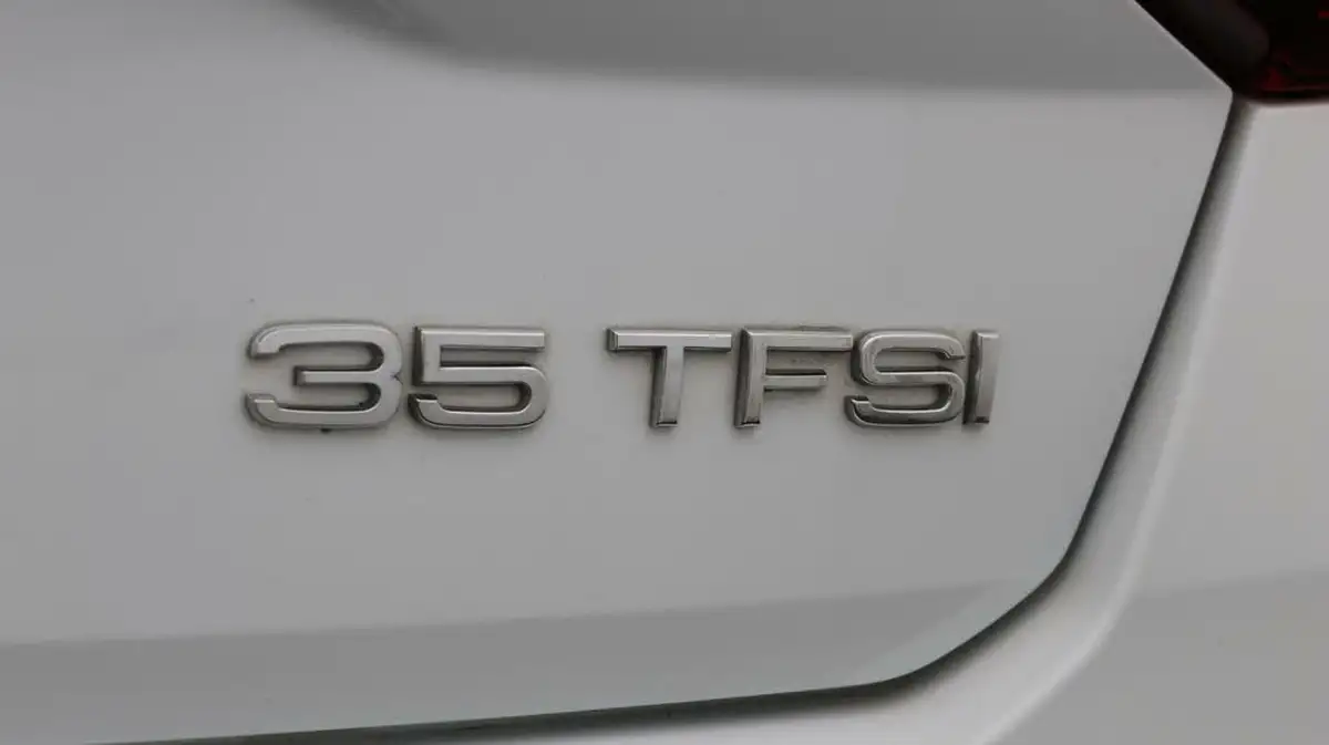 2022-audi-q2-15-35-tfsi-sport-big-22