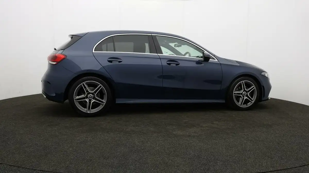 2021-mercedes-benz-a-class-13-a200-amg-line-hatchback-5d-7g-dct-big-35