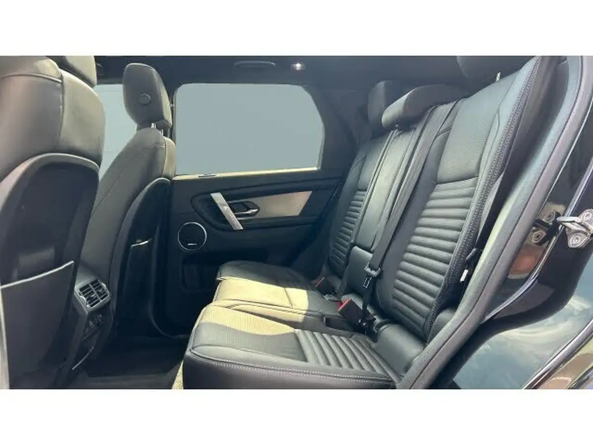 2024-land-rover-discovery-sport-20-d200-dynamic-hse-big-3