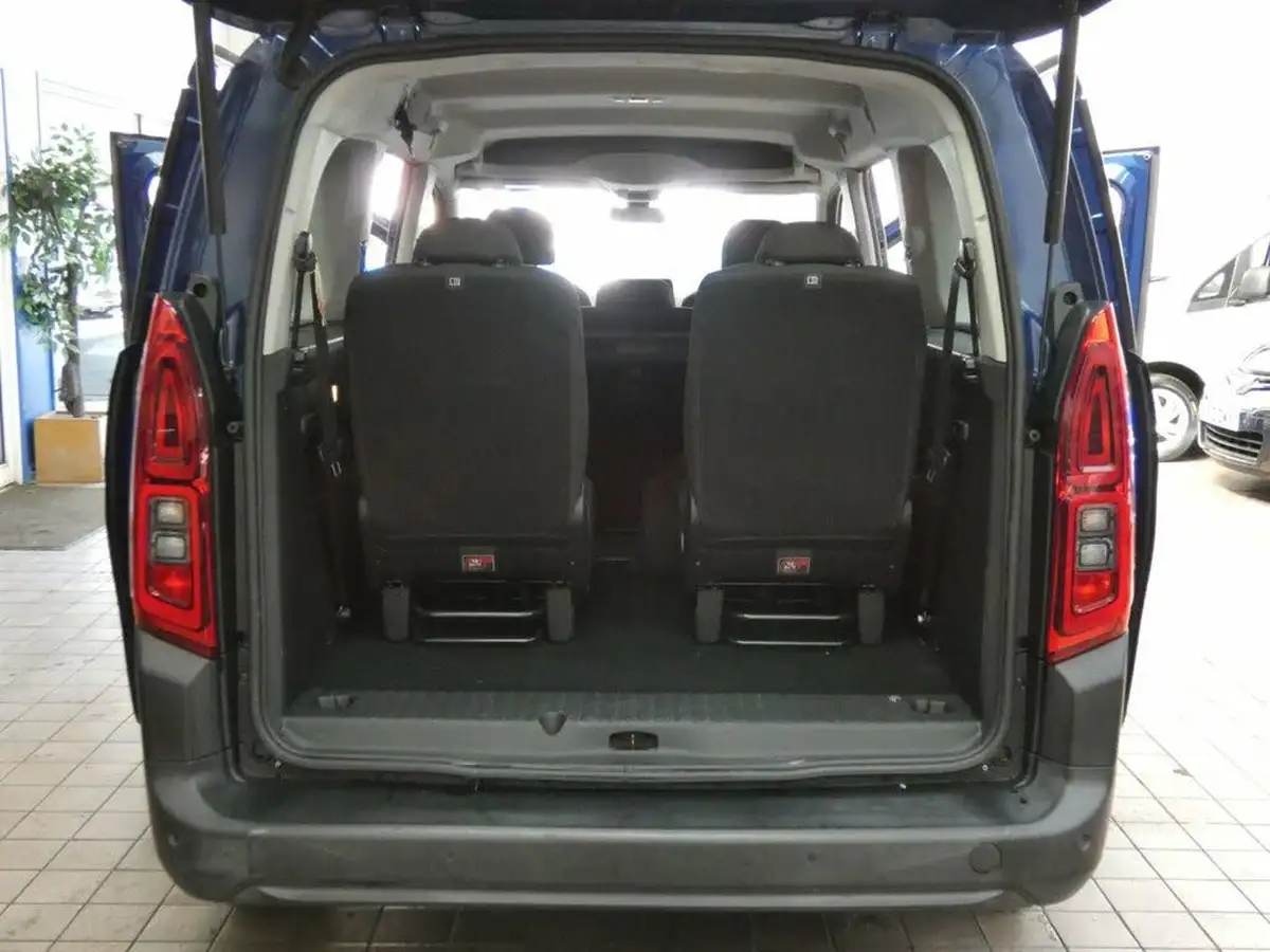 2019-citroen-berlingo-15bluehdi-flair-xl-size-130ps-eat8-big-34