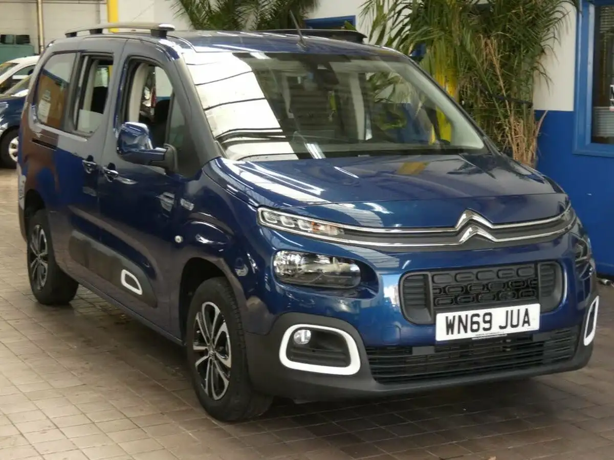 2019-citroen-berlingo-15bluehdi-flair-xl-size-130ps-eat8-big-10