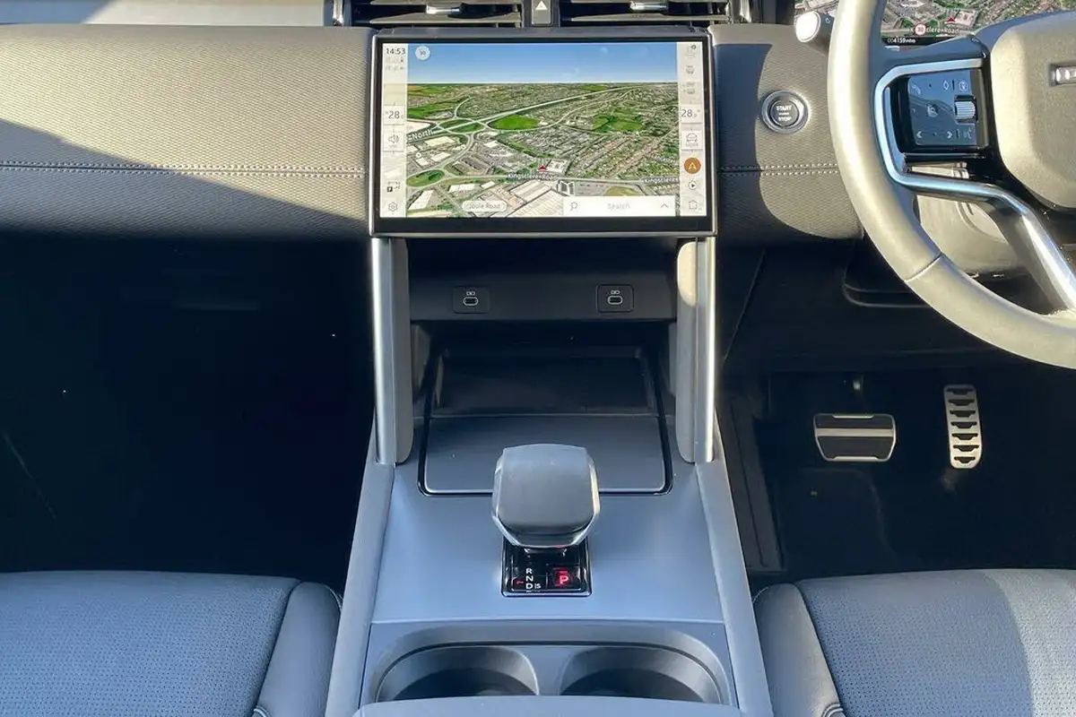2024-land-rover-discovery-sport-15-p300e-dynamic-se-big-14