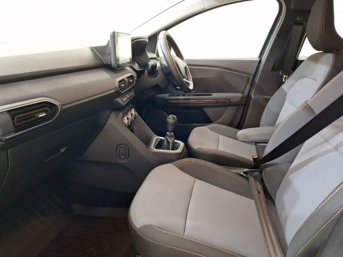 2024-dacia-sandero-stepway-10-tce-extreme-110bhp-big-4