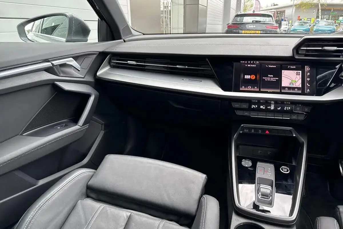 2020-audi-a3-15-35-tfsi-s-line-sportback-5d-1498cc-tronic-big-19