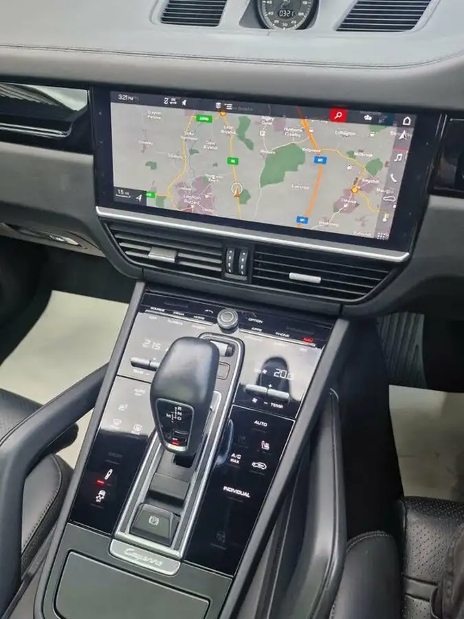 2020-porsche-cayenne-30-v6-e-hybrid-462ps-coupe-big-17
