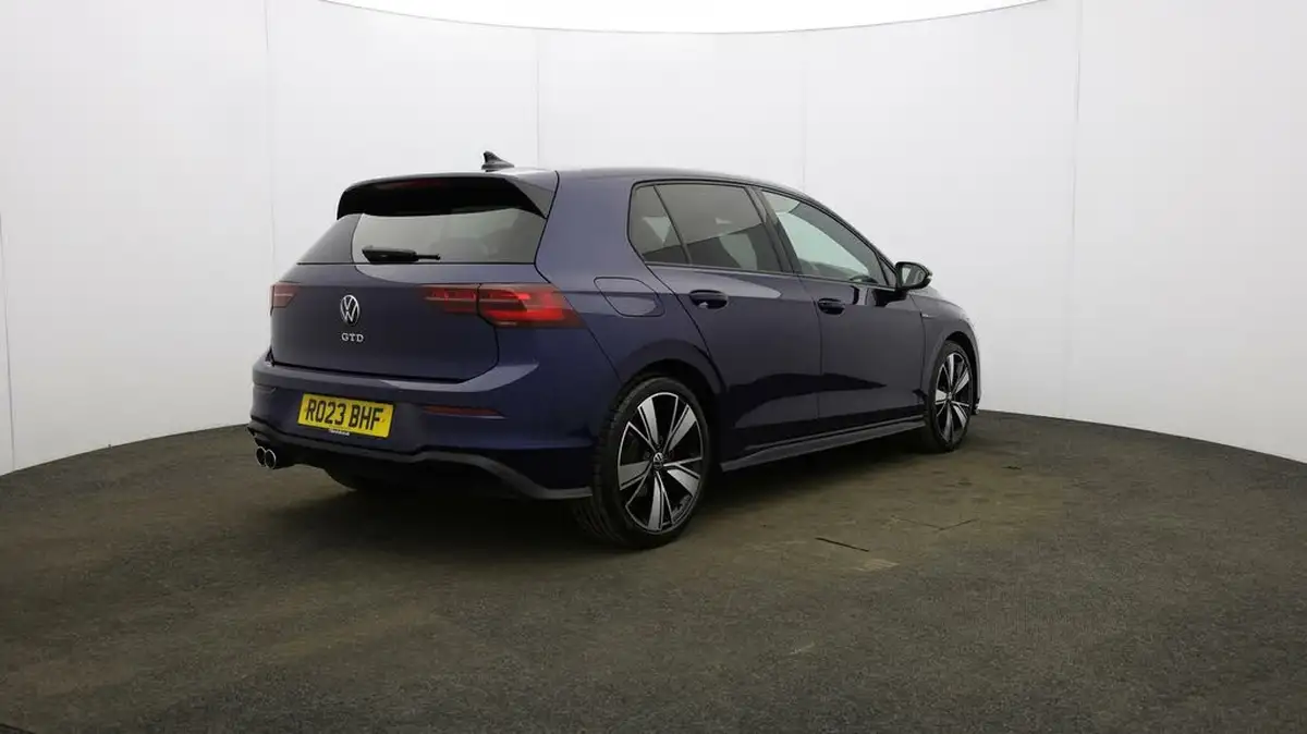 2023-volkswagen-golf-20tdi-gtd-big-49