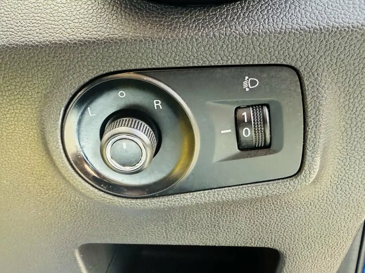 2018-mg-zs-suv-10t-gdi-exclusive-big-19