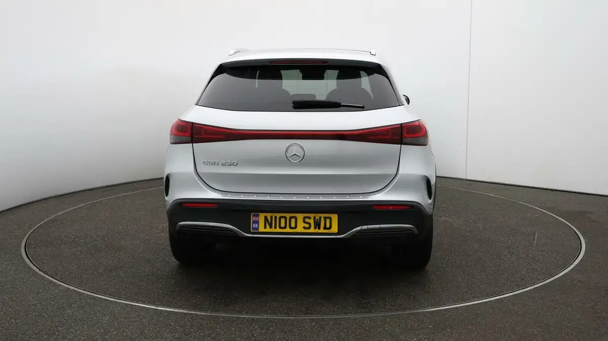 2021-mercedes-benz-eqa-e-eqa-250-amg-line-premium-plus-big-51
