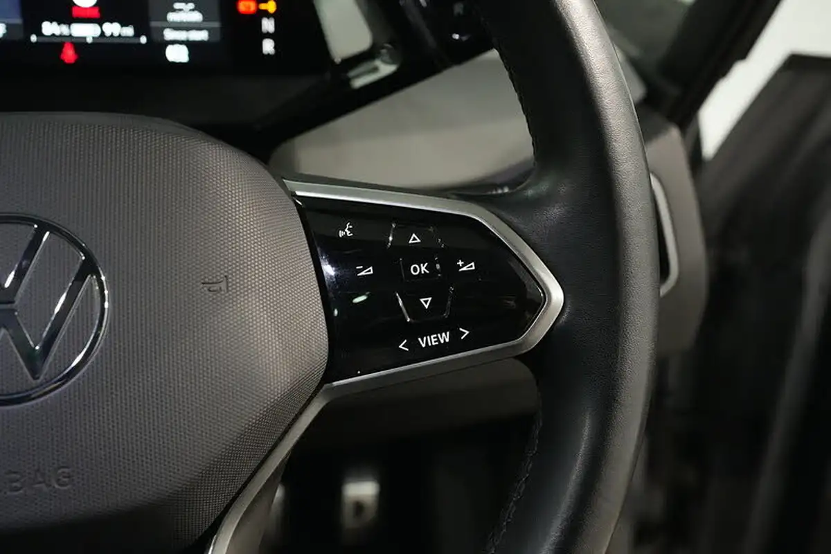 2021-volkswagen-id3-e-family-145ps-big-27